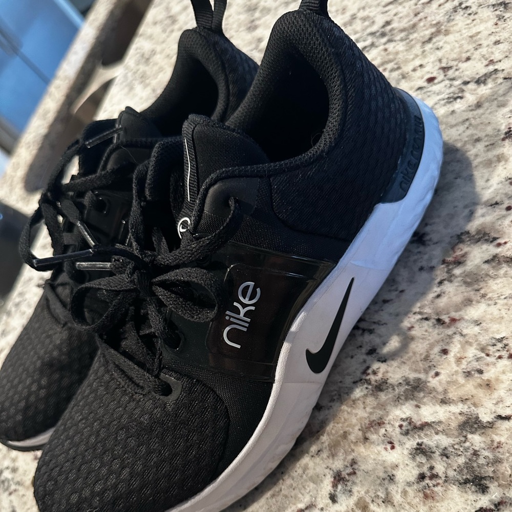 Women’s Renew In Season TR 10 Nike shoes